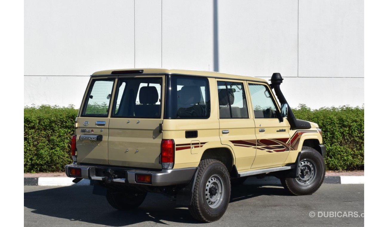 تويوتا لاند كروزر هارد توب 76 LX  V8 4.5 TURBO DIESEL 4WD MT WAGON