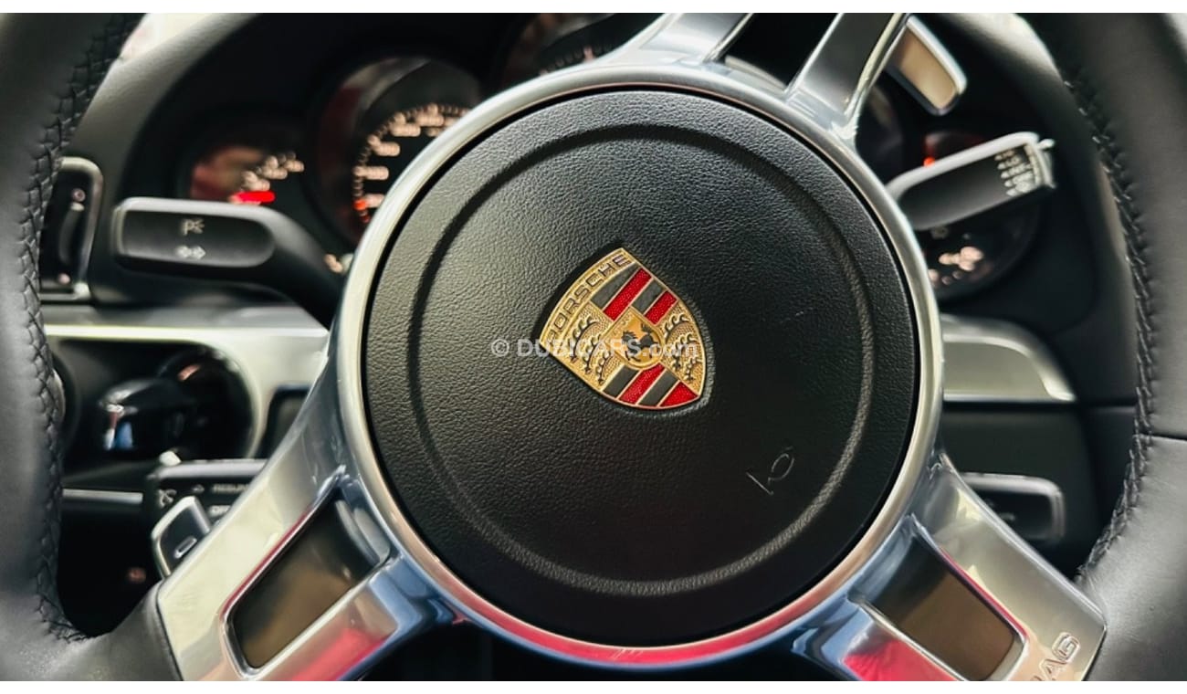 Porsche 911 Carrera GCC .. FSH .. Perfect Condition .. 911 .