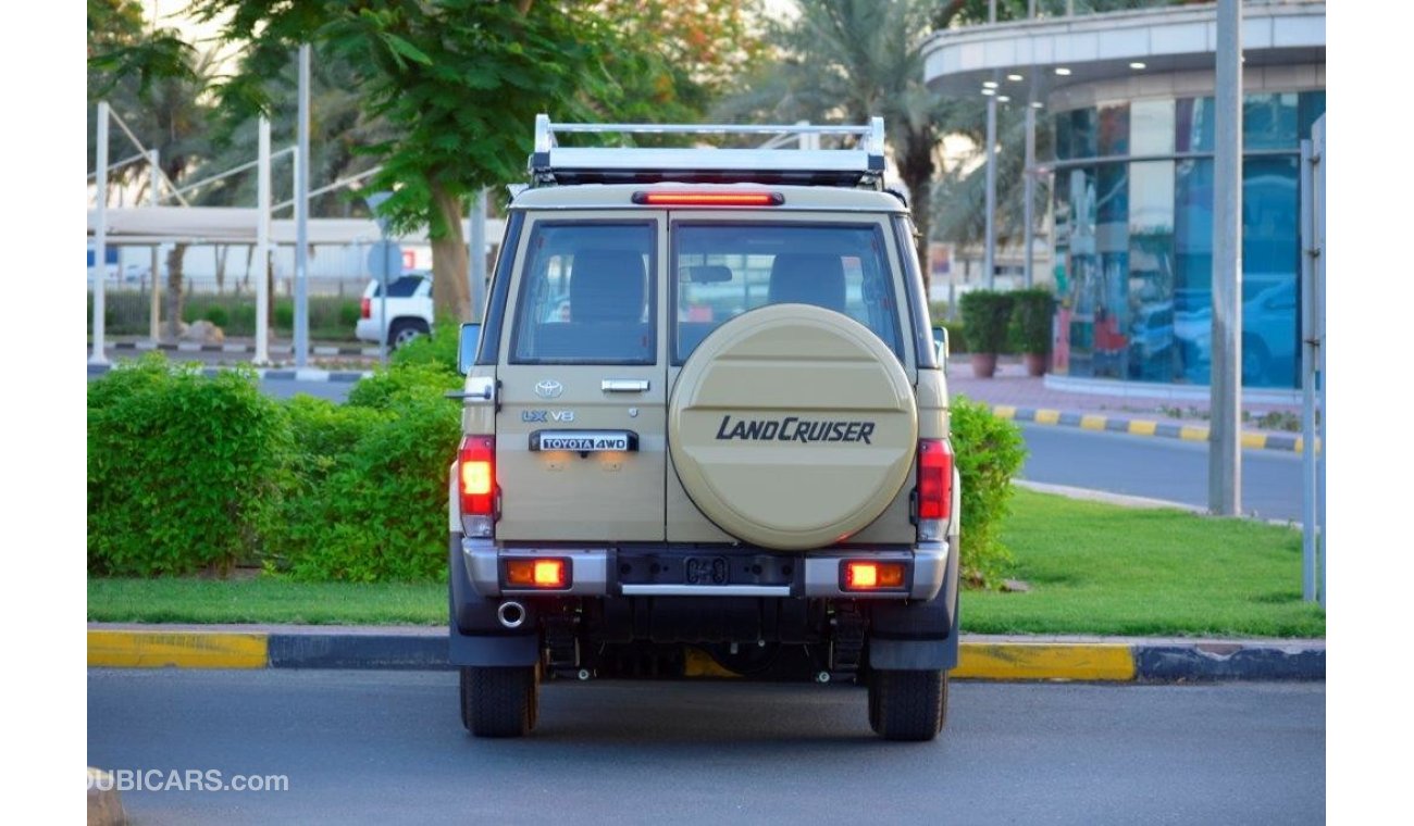 تويوتا لاند كروزر 2019 MODEL 76 HARTOP 4.5 L DIESEL