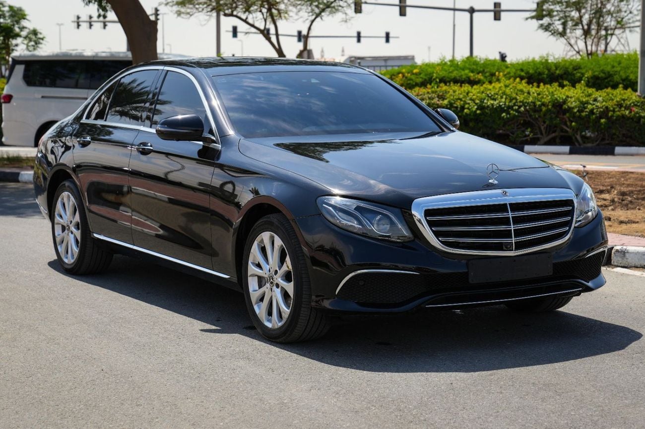 مرسيدس بنز E300 4 MATIC 2018!! KOREAN SPECS!! WELL MAINTAINED!! NO ACCIDENT
