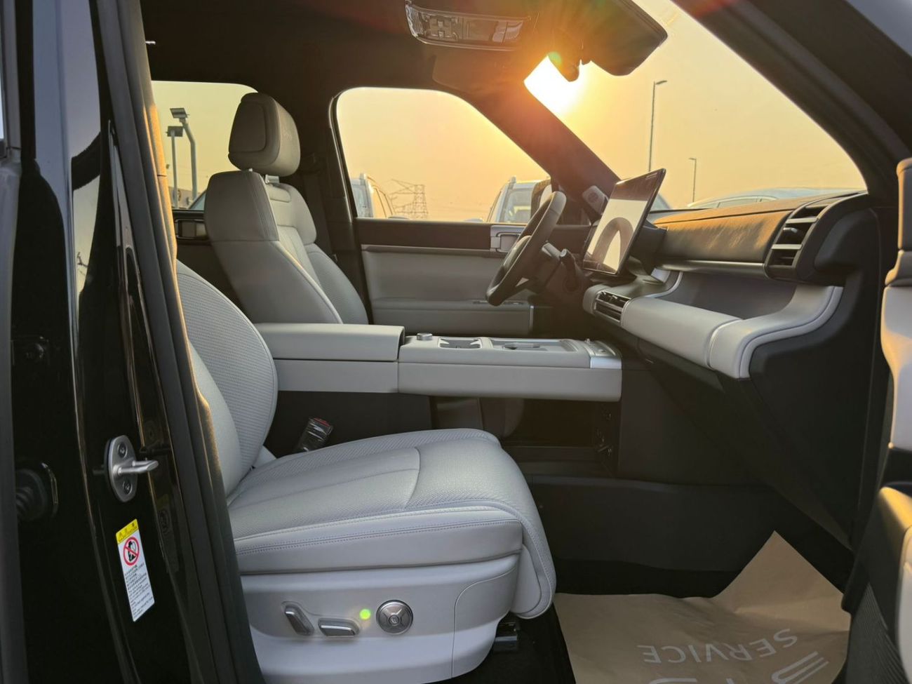 بي واي دي ليوبارد تيتانيوم 7