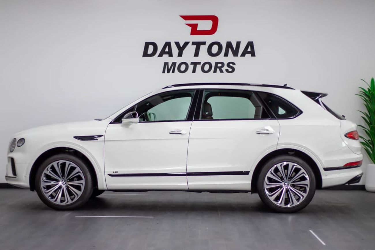 بنتلي بينتايجا Bentayga 4.0T