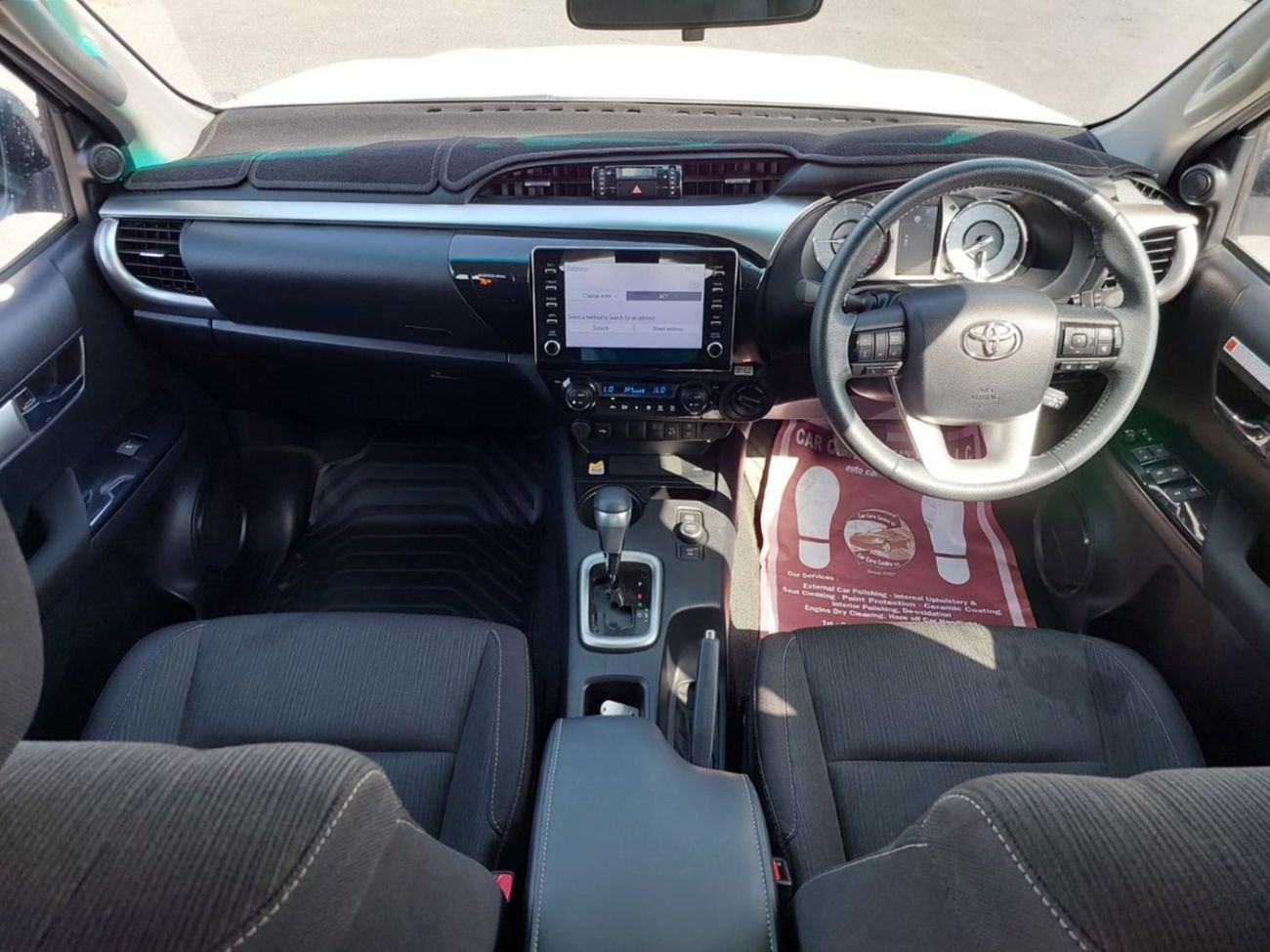 Toyota Hilux TOYOTA HILUX SR5 PICK UP RHD 2024 MODEL 2.8L DIESEL AUTOMATIC(PM21263)