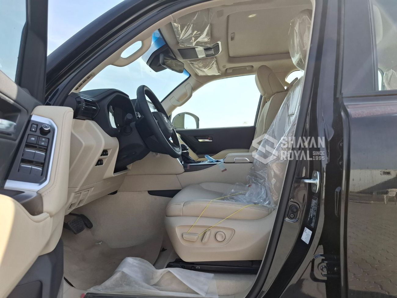 Toyota Land Cruiser LC300 4.0L PETROL V6 GXR FULL WITH-RADAR AT 7S 2026MY