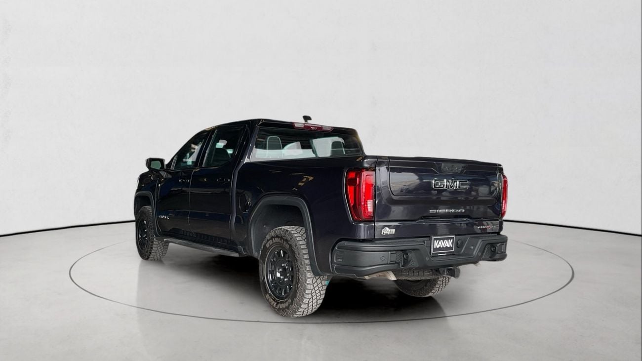 جي أم سي سييرا 6.2 4WD CC AT4X SR BED ADAP SV 18 BLK | شامل الضمان | 0 ﺪﻔﻋﺓ ﺃﻮﻟﻯ