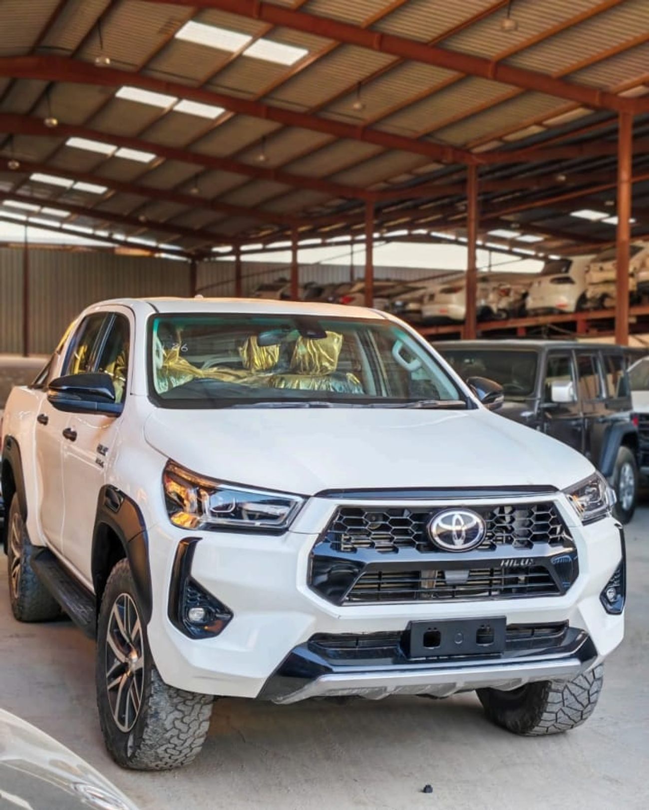 Toyota Hilux Toyota Hilux 2022MODEL 2.8 Diesel engine 4WD 4x4 Colour White Transmission Automatic Interior.Black 