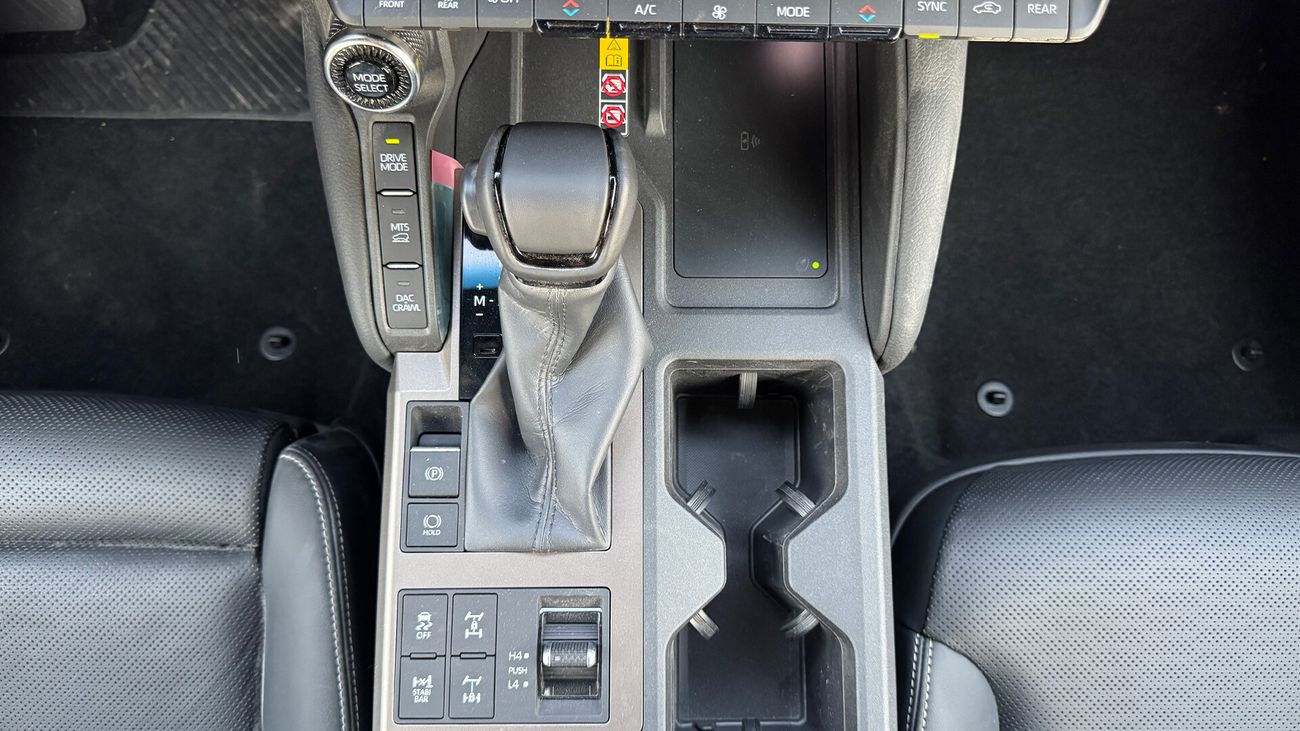 تويوتا برادو Land Cruiser VXL 2.4L Turbo Petrol 4-Cyl 2024 0Km