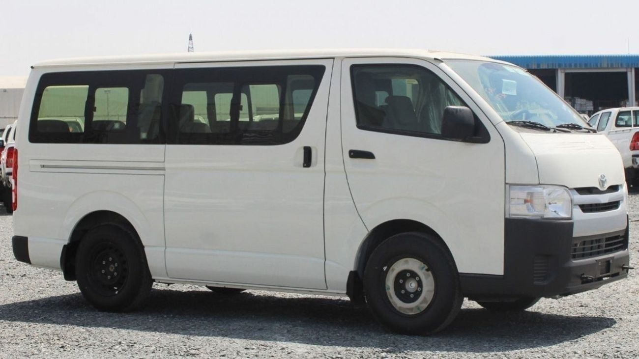 Toyota Hiace TOYOTA HIACE 2.5L BUS 15-SEATS A/C