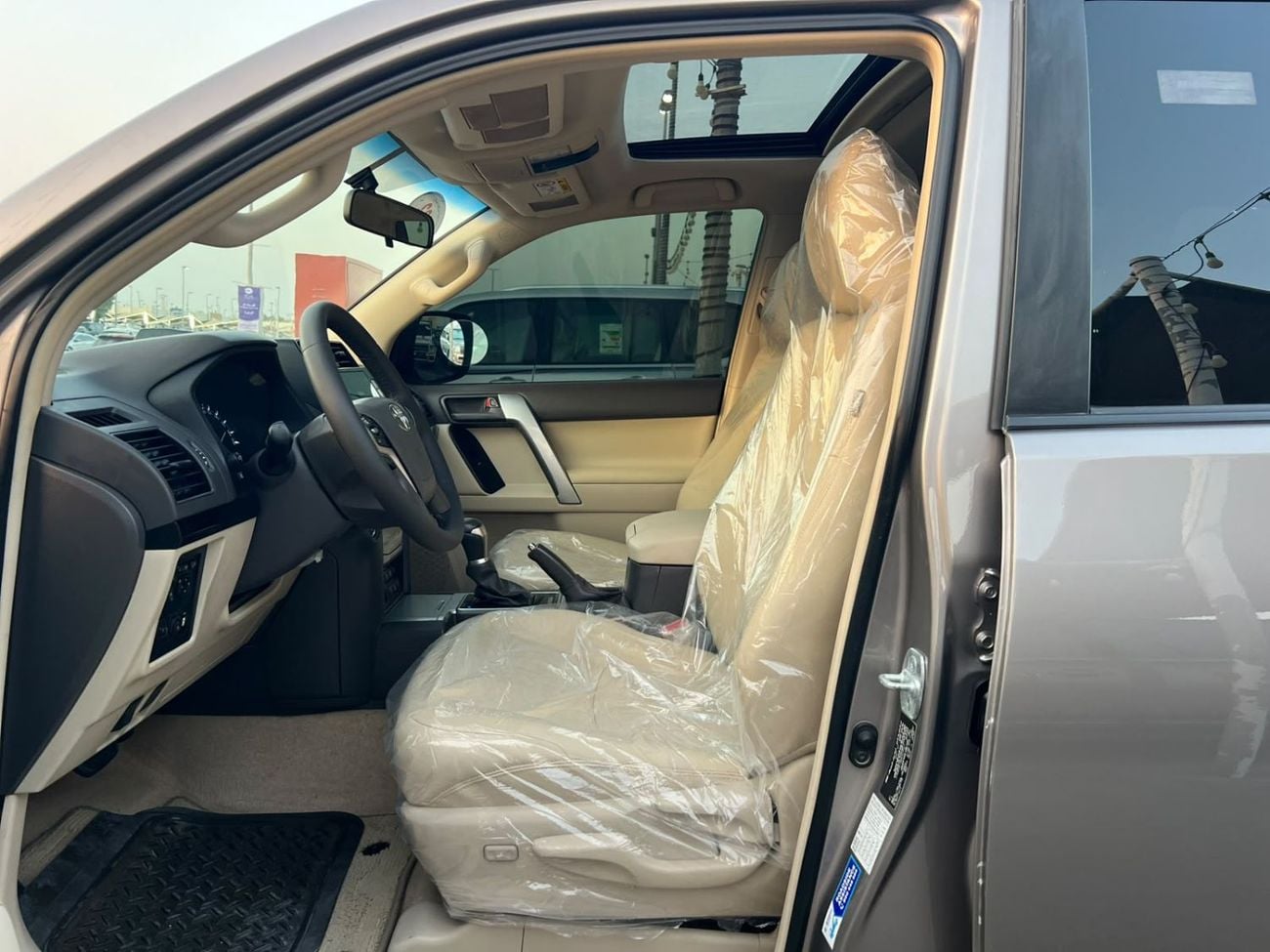 Toyota Prado GXR 2022.ENGINE 4.0L/V6.