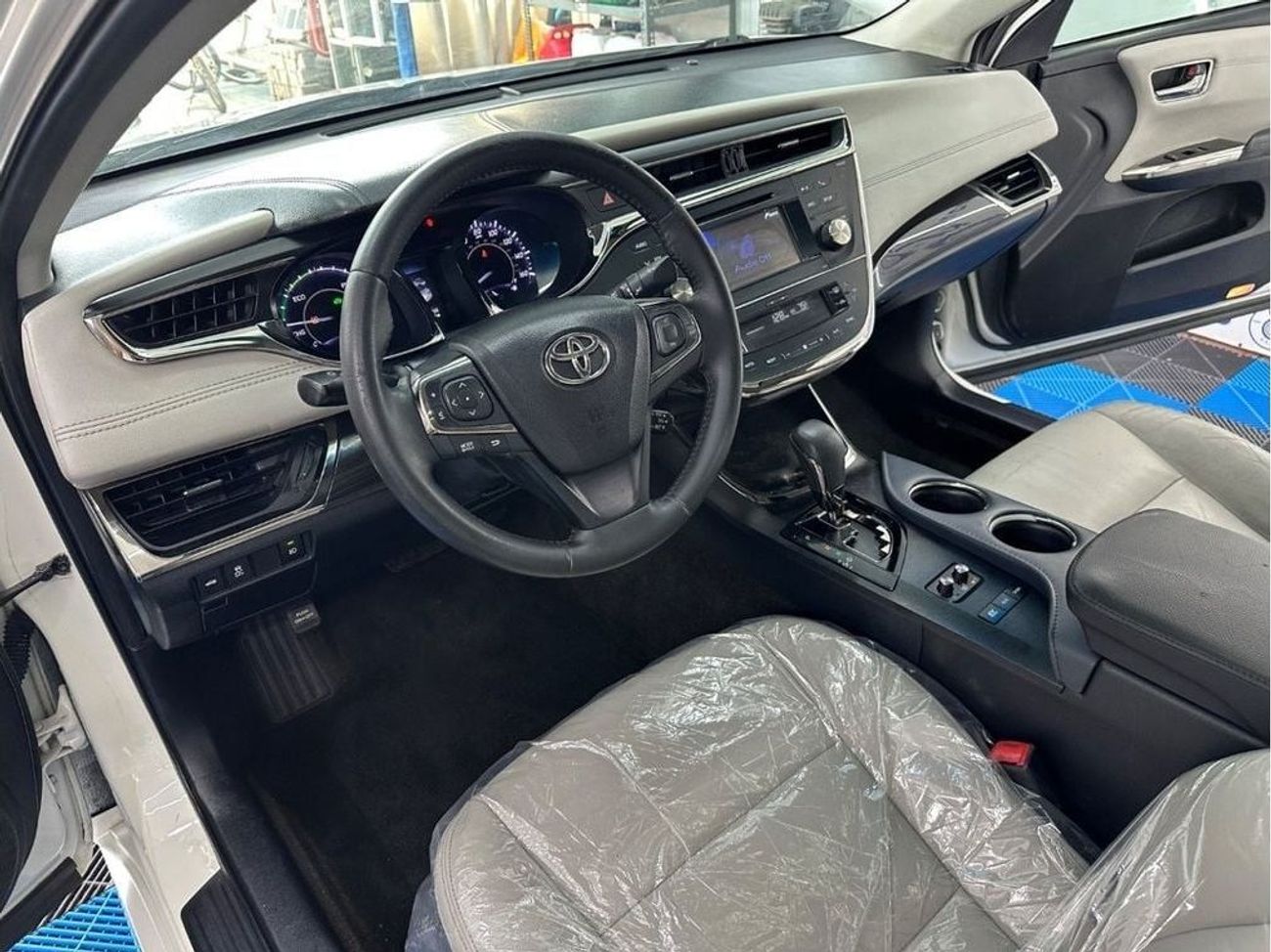 Toyota Avalon 2014 2.5L Hybrid