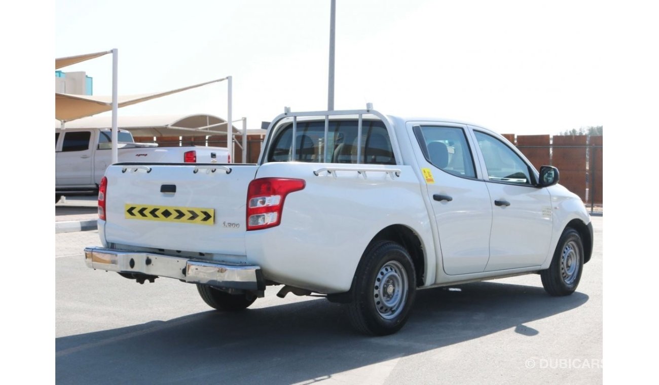 ميتسوبيشي L200 2016 | L200 4X2 - DOUBLE CABIN PICKUP WITH GCC SPECS AND EXCELLENT CONDITION