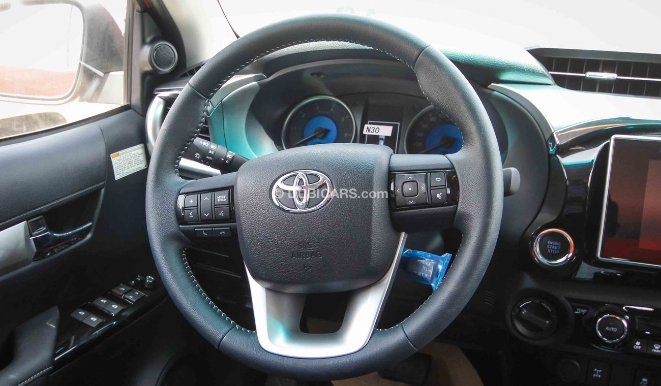 Toyota Hilux REVO 3.0L AT SUPER UP FLAT DECK COVER