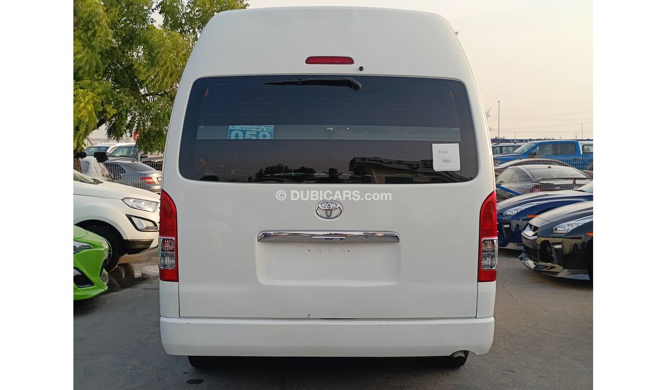 Toyota Hiace 2.7L Petrol / Manual Gear Box / Good Condition (CODE # 48022)