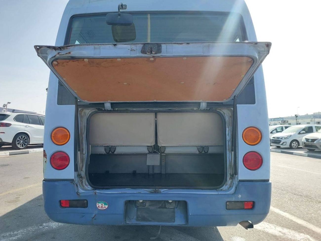 Mitsubishi Rosa (RAMADAN OFFER) MITSUBISHI ROSA BUS RHD 2000 MODEL 4.9 L DIESEL AUTOMATIC(PM00276)