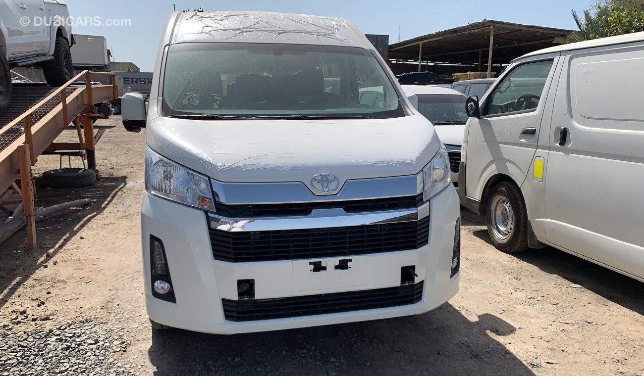 Toyota Hiace mid option 2019 MODEL HIACE