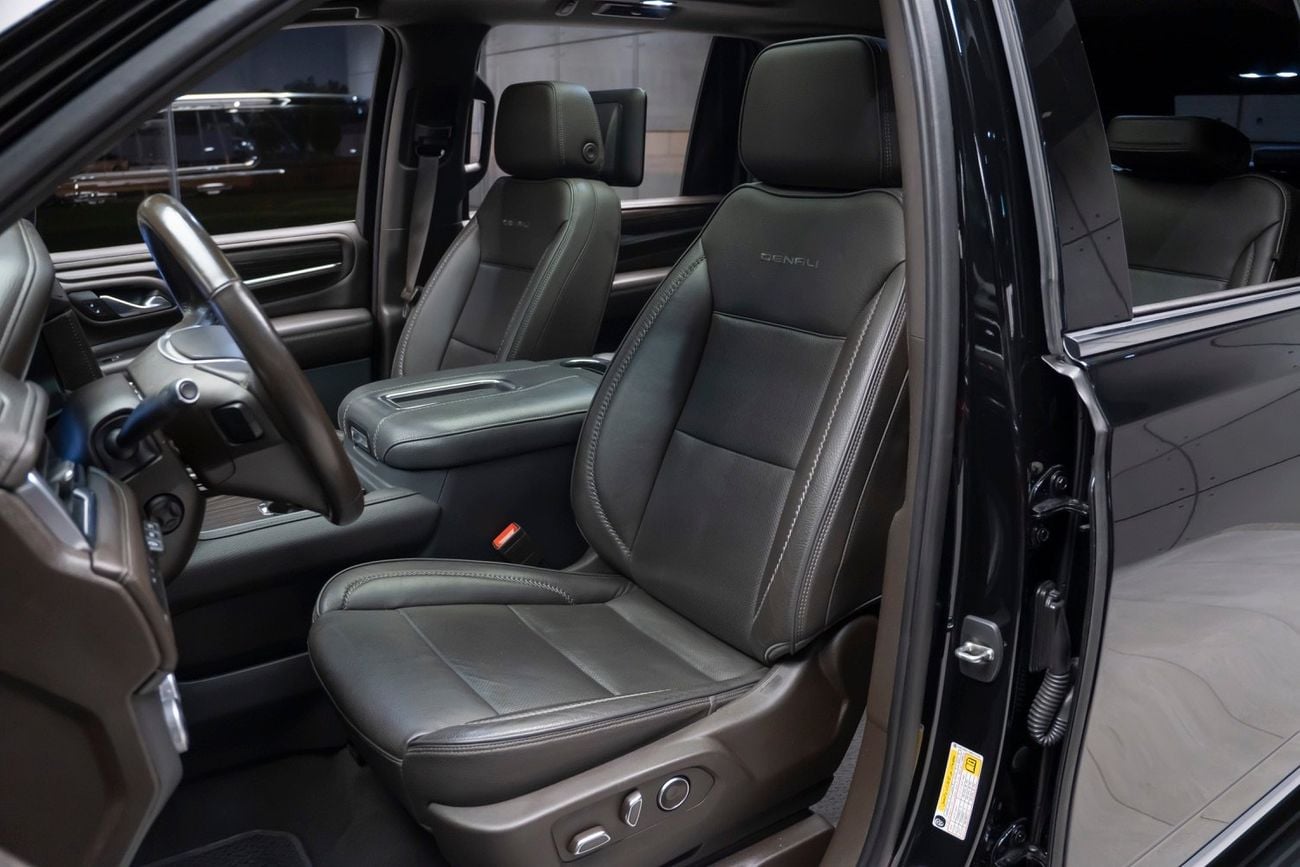 GMC Yukon Denali 6.2L (9 Seater)