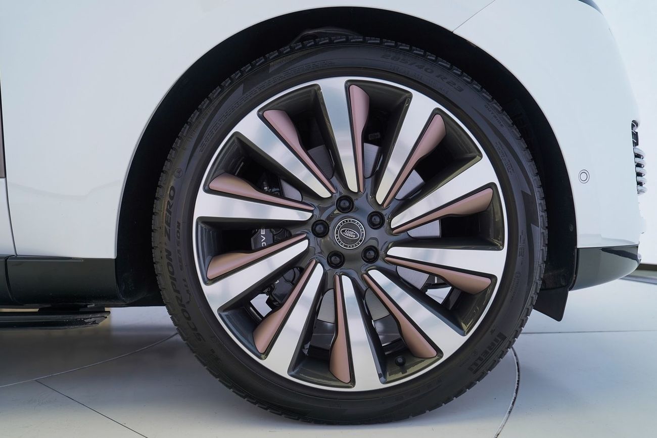 Land Rover Range Rover SV Autobiography P530 4.4L