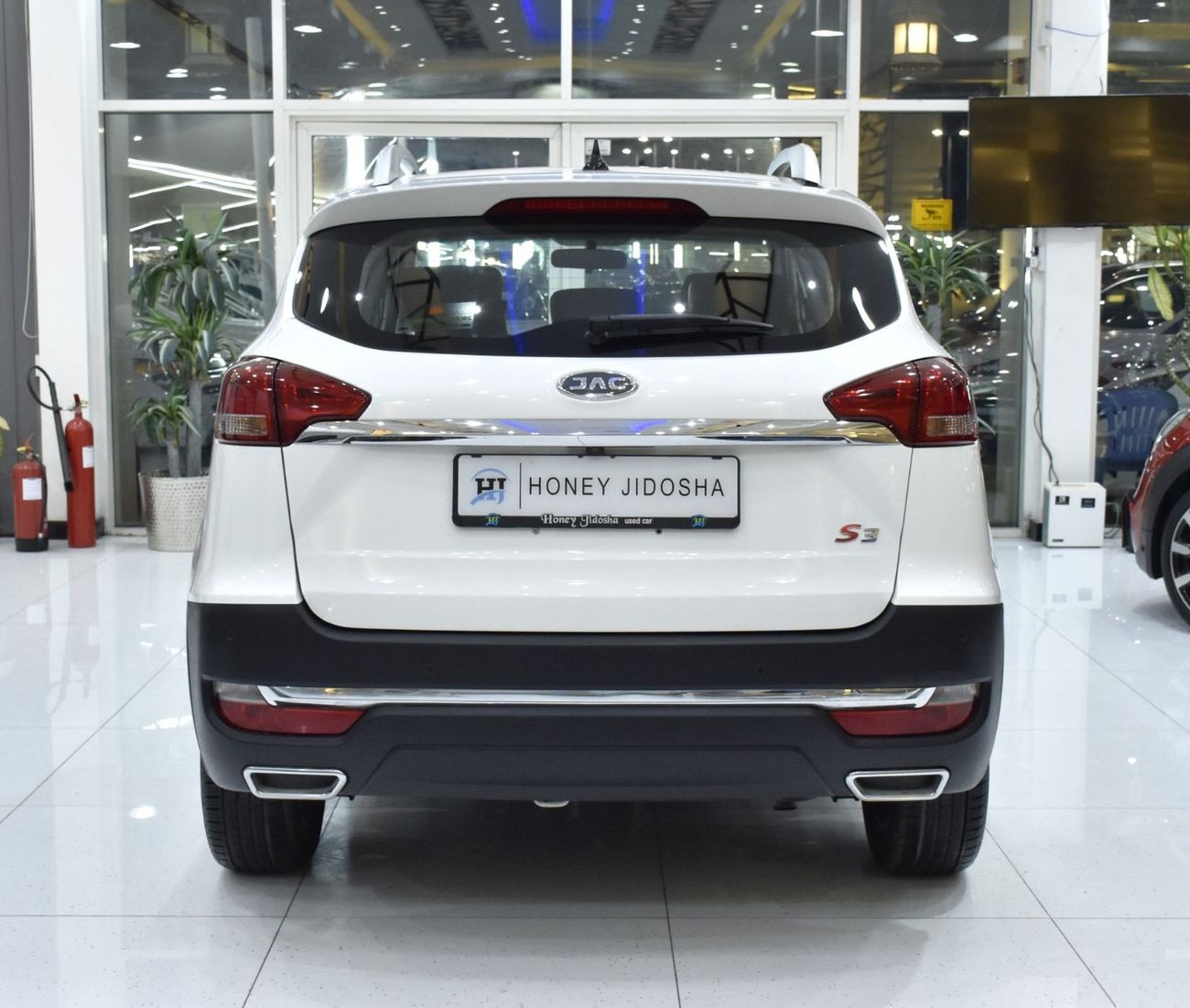 JAC JS3 EXCELLENT DEAL for our JAC S3 1.6L ( 2019 Model ) in White Color GCC Specs