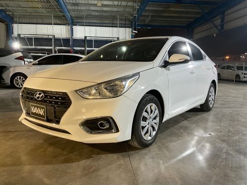 Hyundai Accent Smart / GL | Guaranteed Warranty | 0 Down Payment