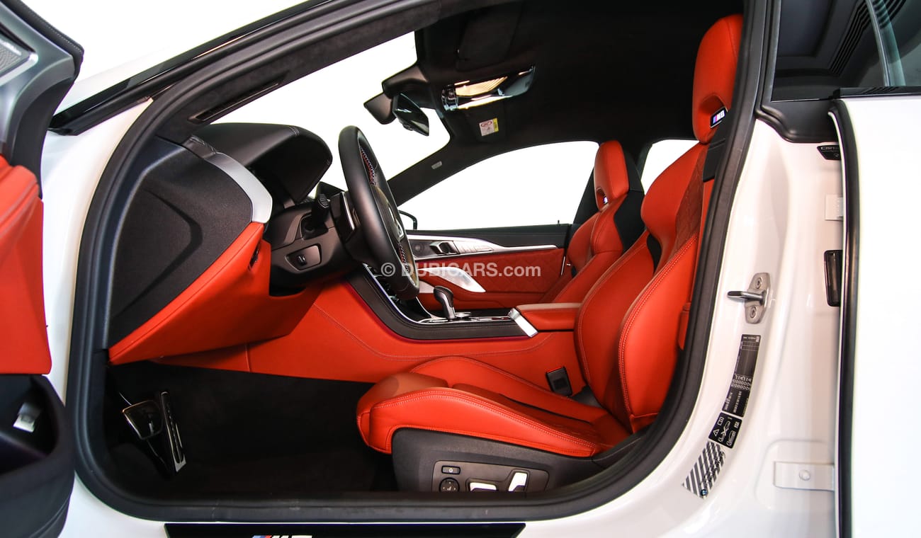 بي أم دبليو M8 Competition