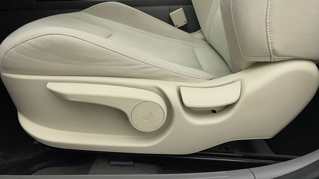 هيونداي إلانترا GL 1.6 | بدون دفعة مقدمة | اختبار قيادة مجاني للمنزل