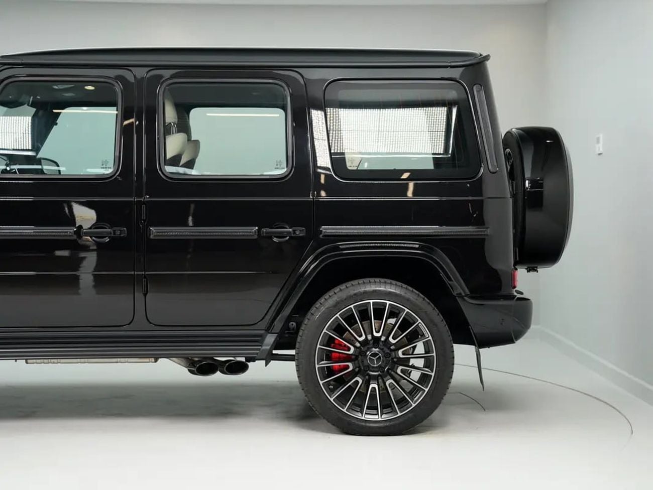Mercedes Benz G63 AMG STD Brand-New G63 AMG | WARRANTY | Double Night Package | Carbon interior and exterior