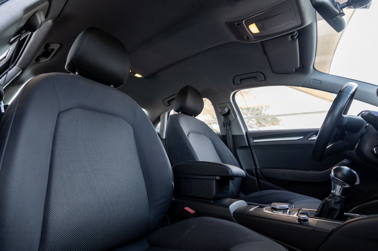 أودي A3 30 TFSI 1.0L