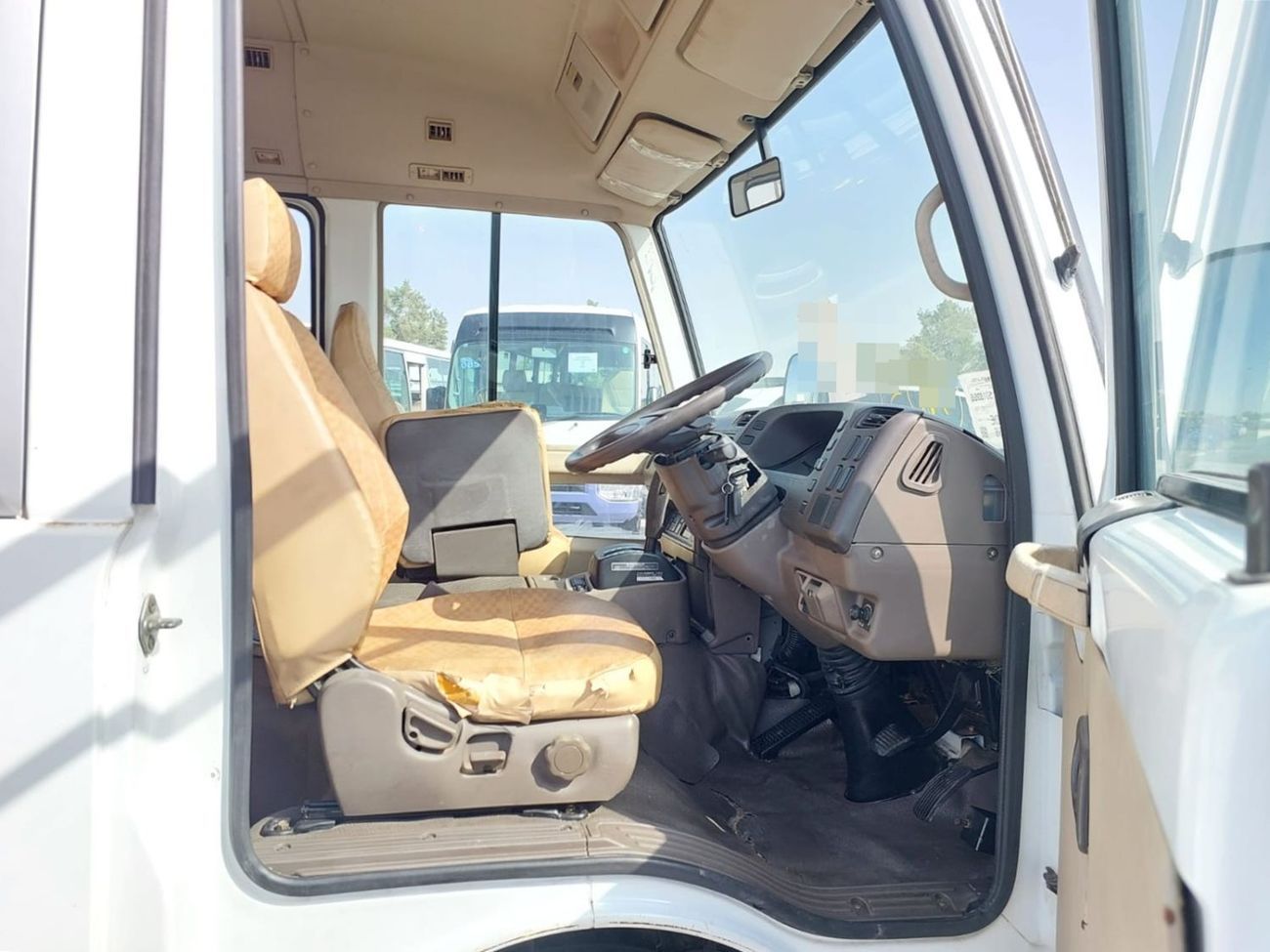 Mitsubishi Rosa  MITSUBISHI ROSA BUS RHD 2006 MODEL 4.8 L DIESEL AUTOMATIC(PM00356)
