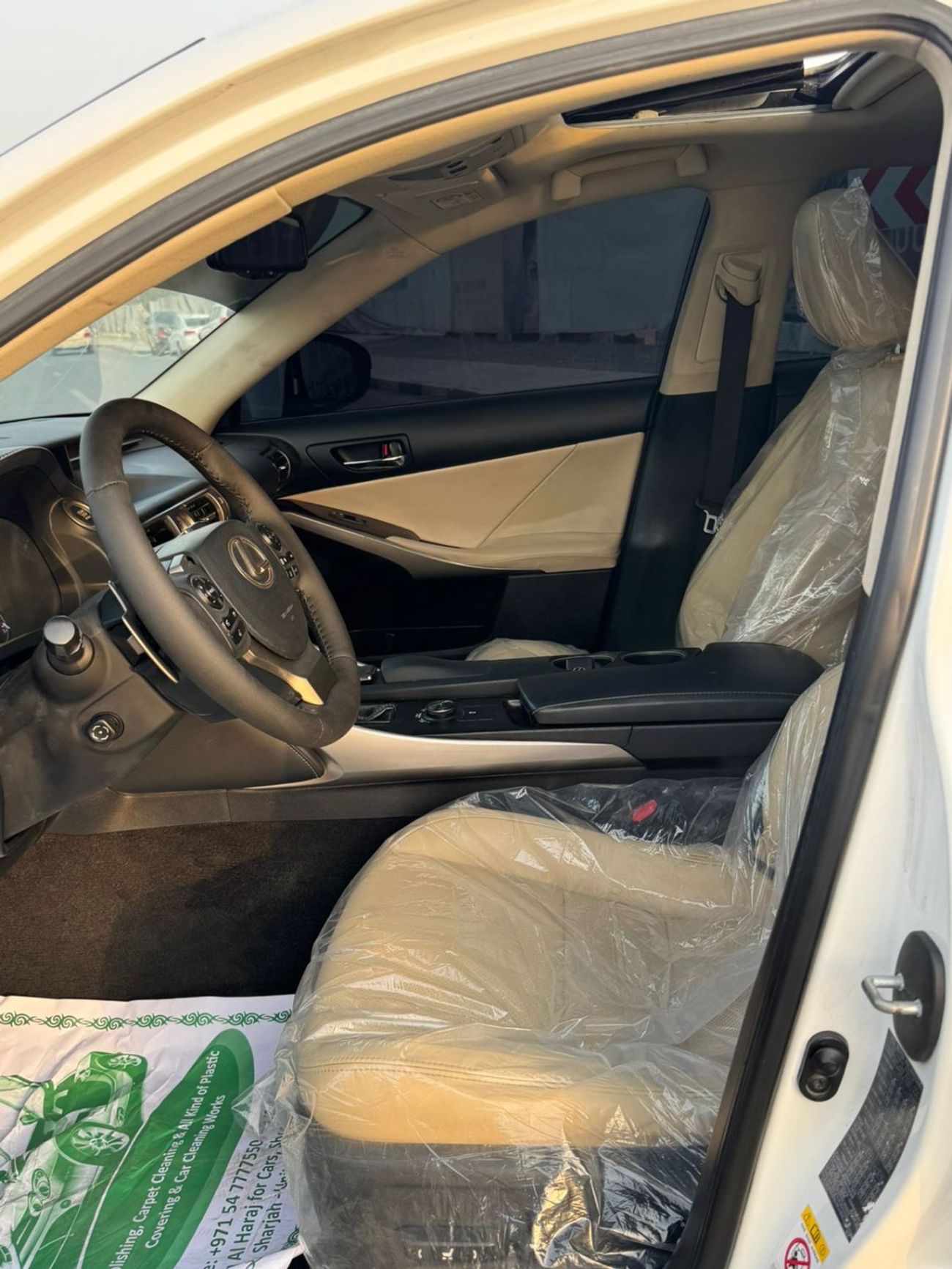 Lexus IS250 perfect inside & out