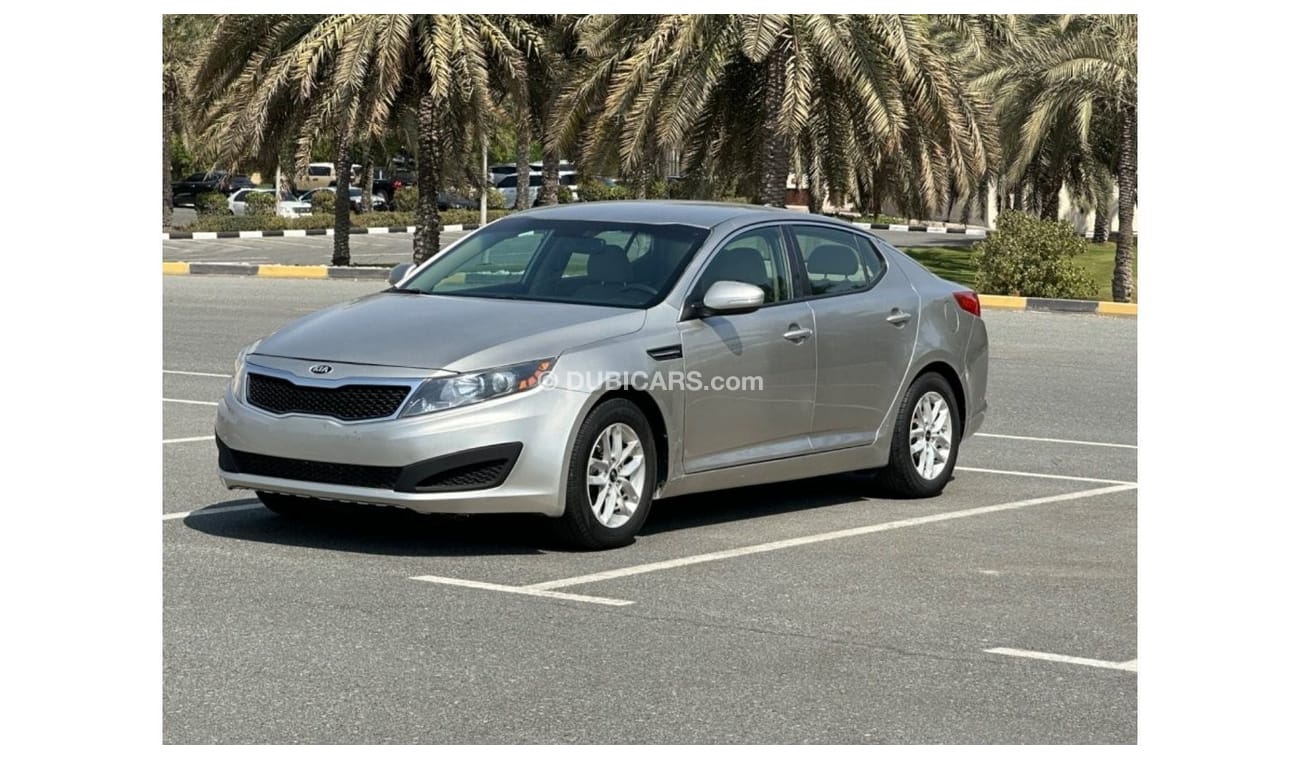 كيا أوبتيما موديل 2011  حاله ممتازه جدا من الداخل والخارج فل مواصفات