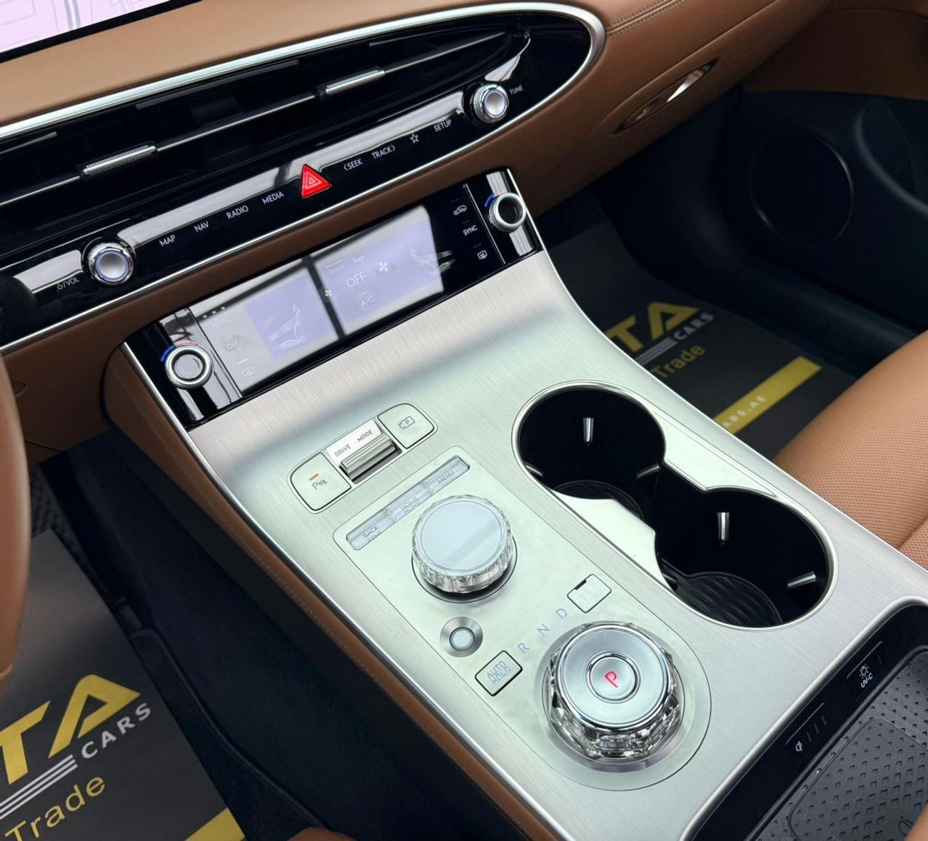 Genesis GV70 PREMIUM 2025 Genesis GV70 Prestige, 2030 Genesis Warranty + Service Pack, Full Genesis Service Histo