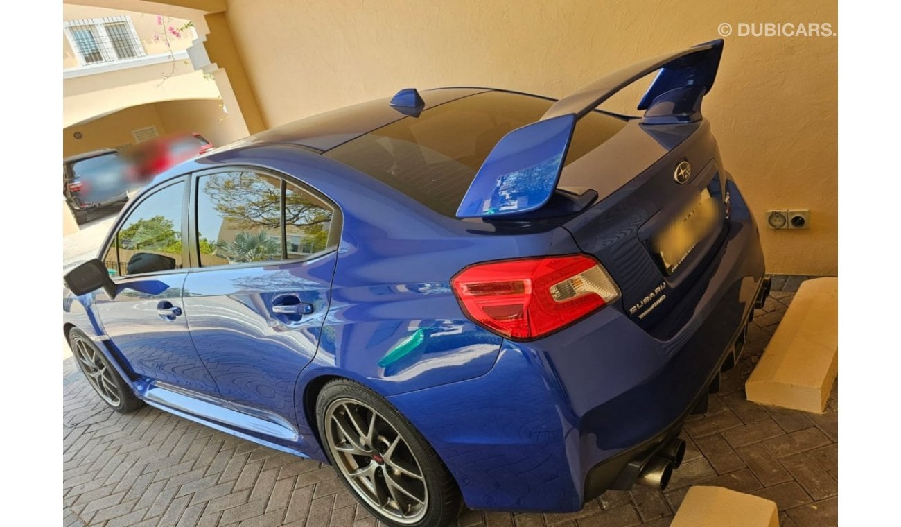 سوبارو امبريزا WRX STI