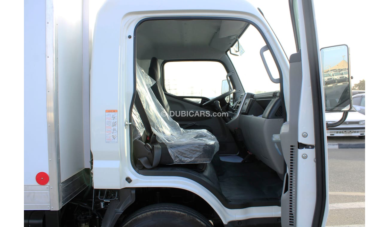 Mitsubishi Fuso Canter FUSO / 4.2 TON / 4.2L V6 DIESEL 2022 (CODE # 9068)