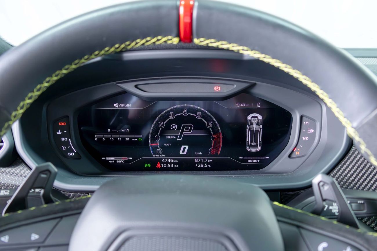 Lamborghini Urus 4.0T V8 Performante Full Carbon Fiber Package-Akrapovic Exhaust System-Very Low Mileage