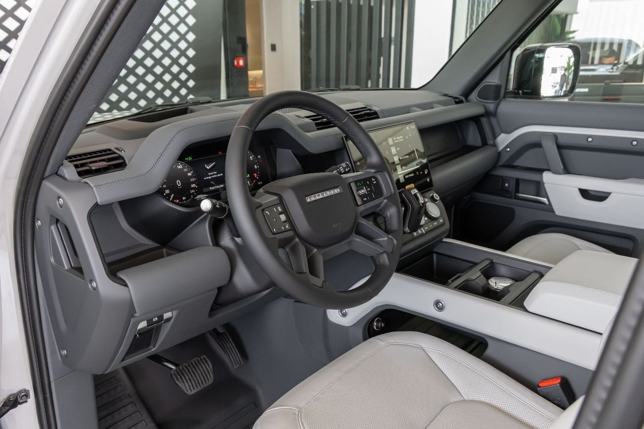 Land Rover Defender Land Rover Defender | 110 X-Dynamic HSE (P400) | GCC Specs | 2026 (Export)