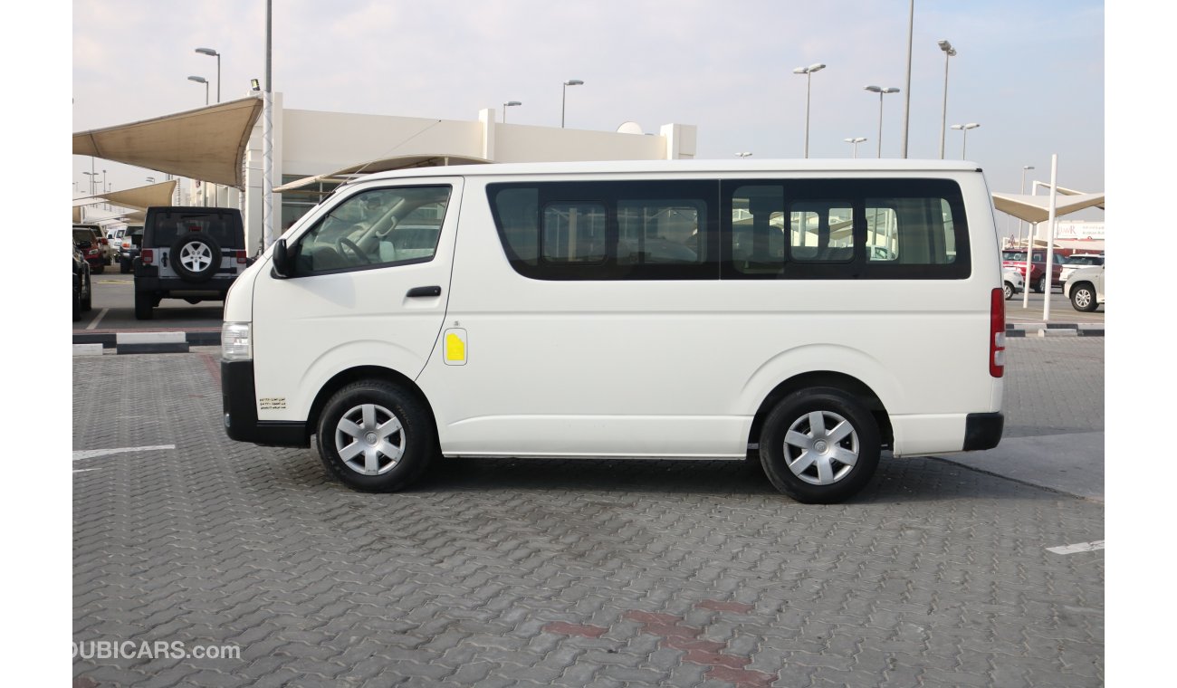 Toyota Hiace STANDARD ROOF BUS WITH GCC SPECS 2015