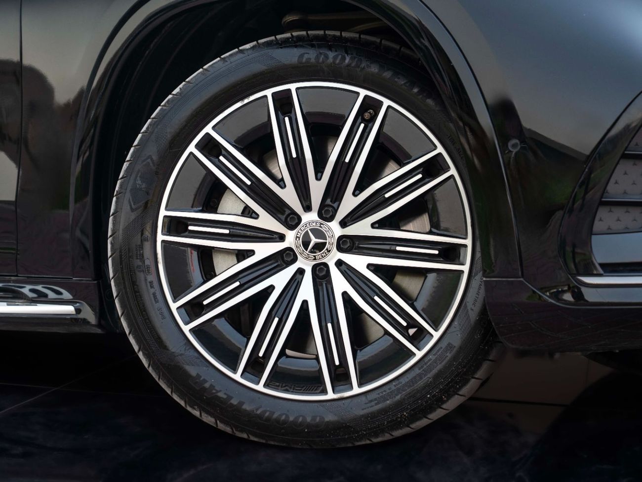 Mercedes-Benz EQS 450 SUV 4MATIC