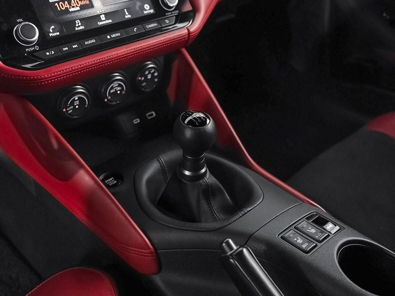 Nissan 400 Z 2023 Nissan 400z / Manual Transmission / Nissan Warranty & Full Nissan Service History