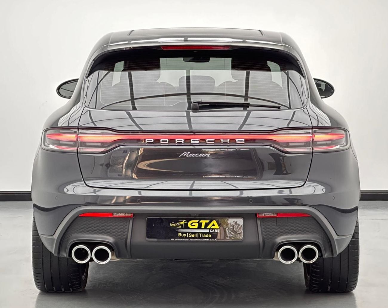 بورش ماكان 2022 Porsche Macan, 1 Year Warranty Unlimited, Full Service History, Excellent Condition, GCC