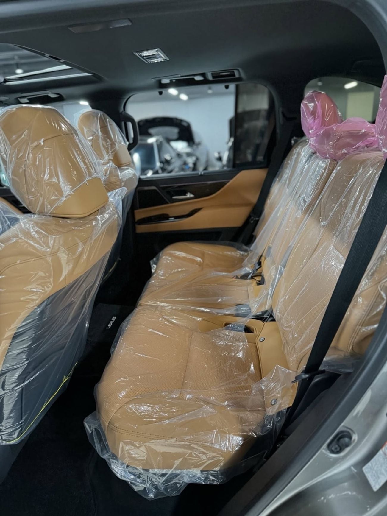 Lexus LX700h SIGNATURE (NO AUTOPARK) TITANIUM/TAN 2026