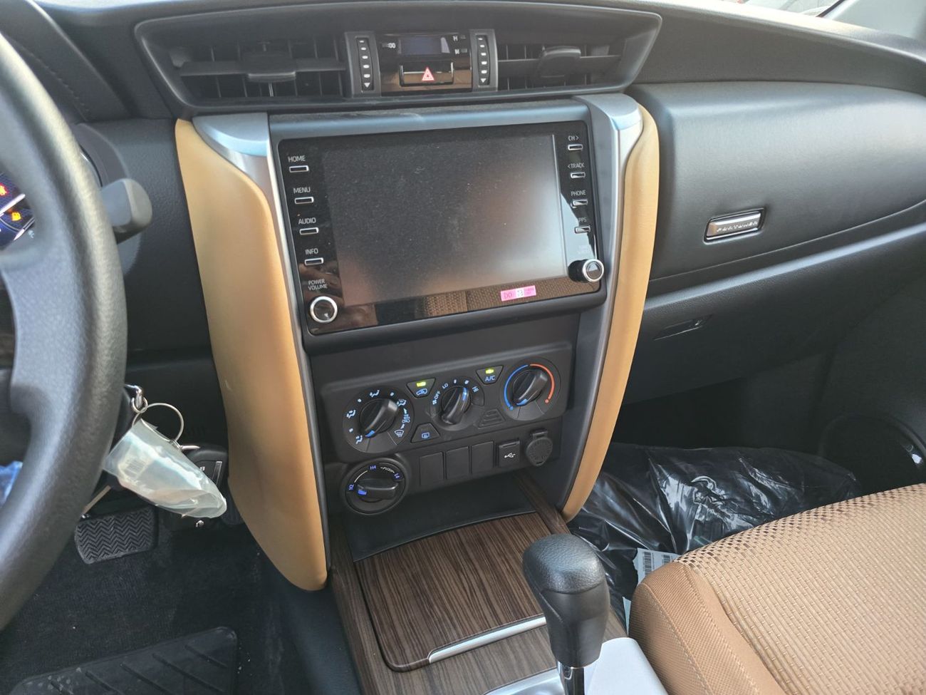 Toyota Fortuner 2.7L AT 2024 Model Gray Color