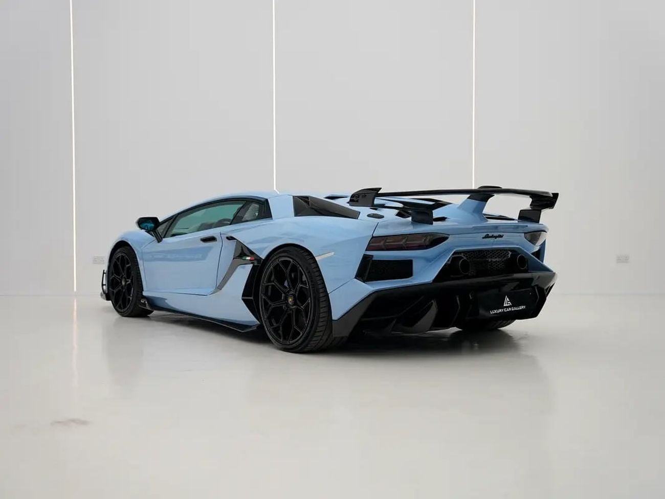 لامبورغيني أفينتادور SVJ-STYLE BODY KIT | GCC | NATURALLY ASPIRATED V12