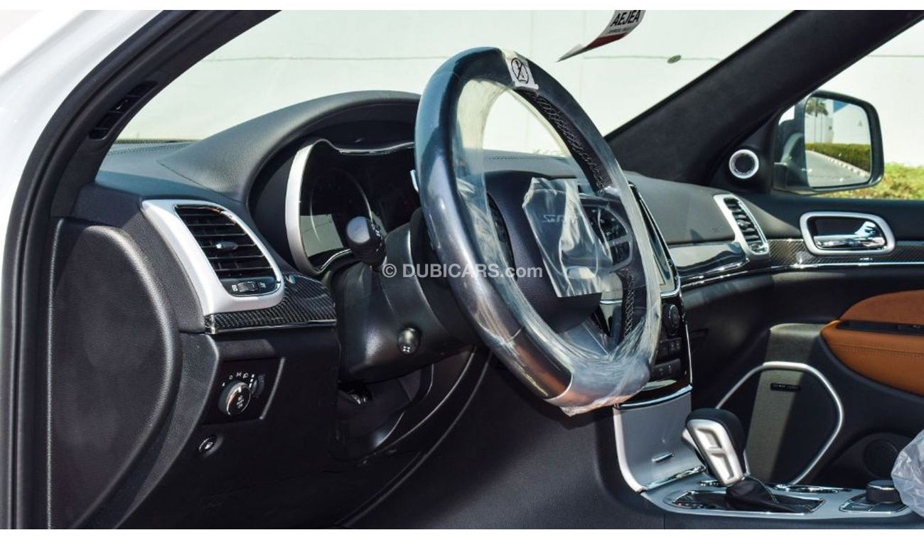 جيب جراند شيروكي اس ار تي 8 سلندر شاشات خلفيه 2020 (للتصدير فقط)