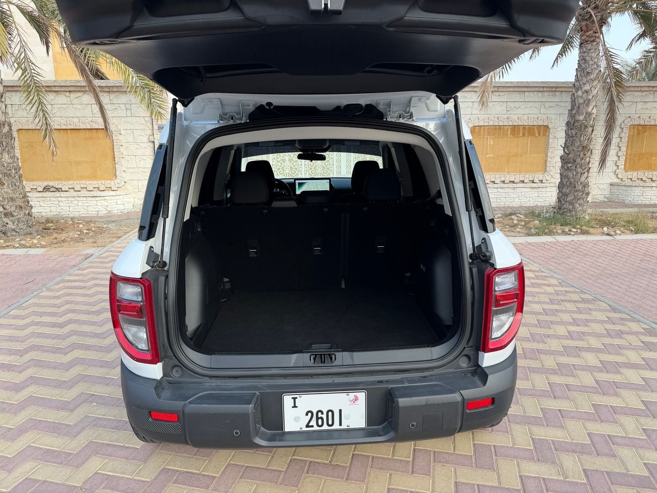 فورد برونكو سبورت 2025 4x4 in perfect condition, low mileage.