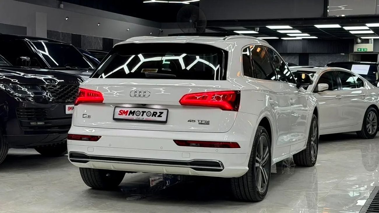 Audi Q5 45 TFSI S-LINE