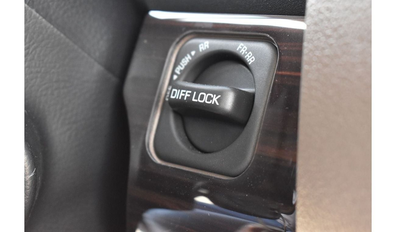 Toyota Land Cruiser 70