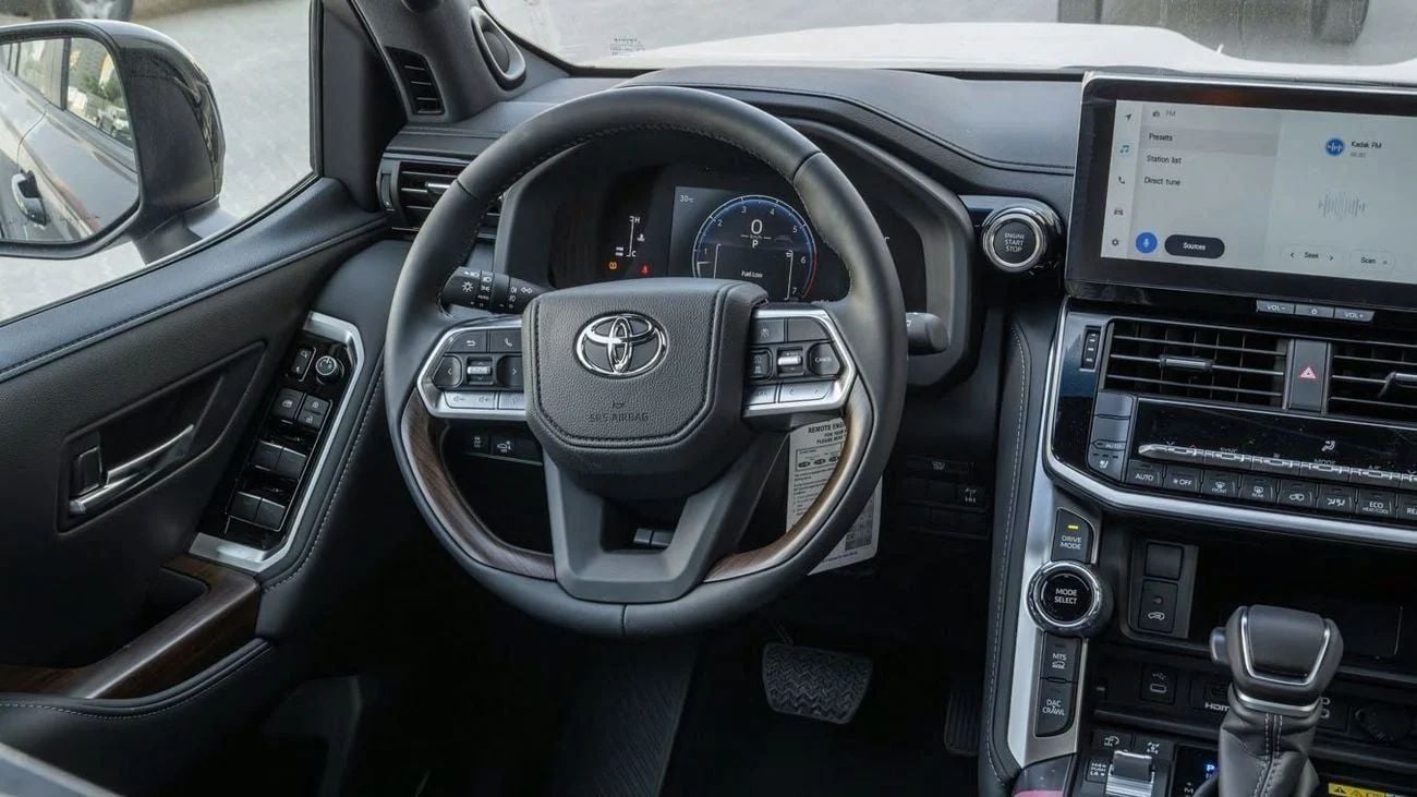 Toyota Land Cruiser 2026 Toyota Land Cruiser 300 GXR 3.5L TT Petrol with radar - Oman specs