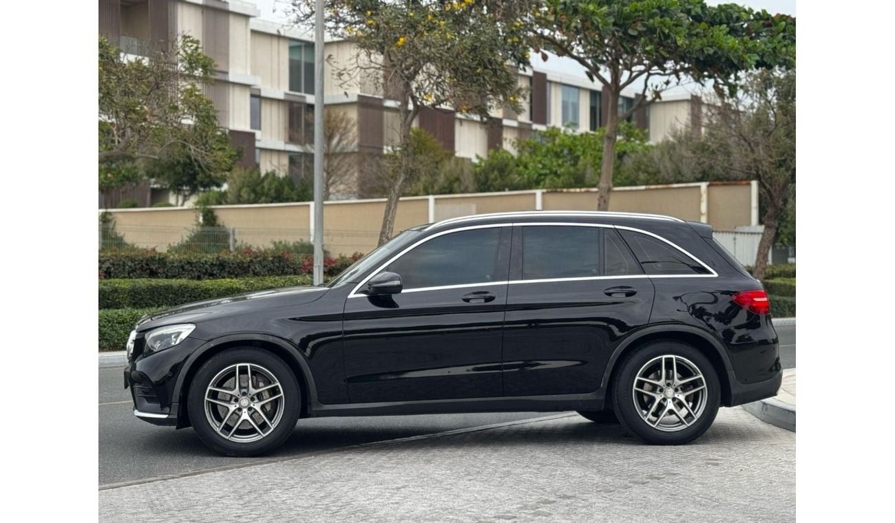 مرسيدس بنز GLC 250 Coupe AMG 2.0L