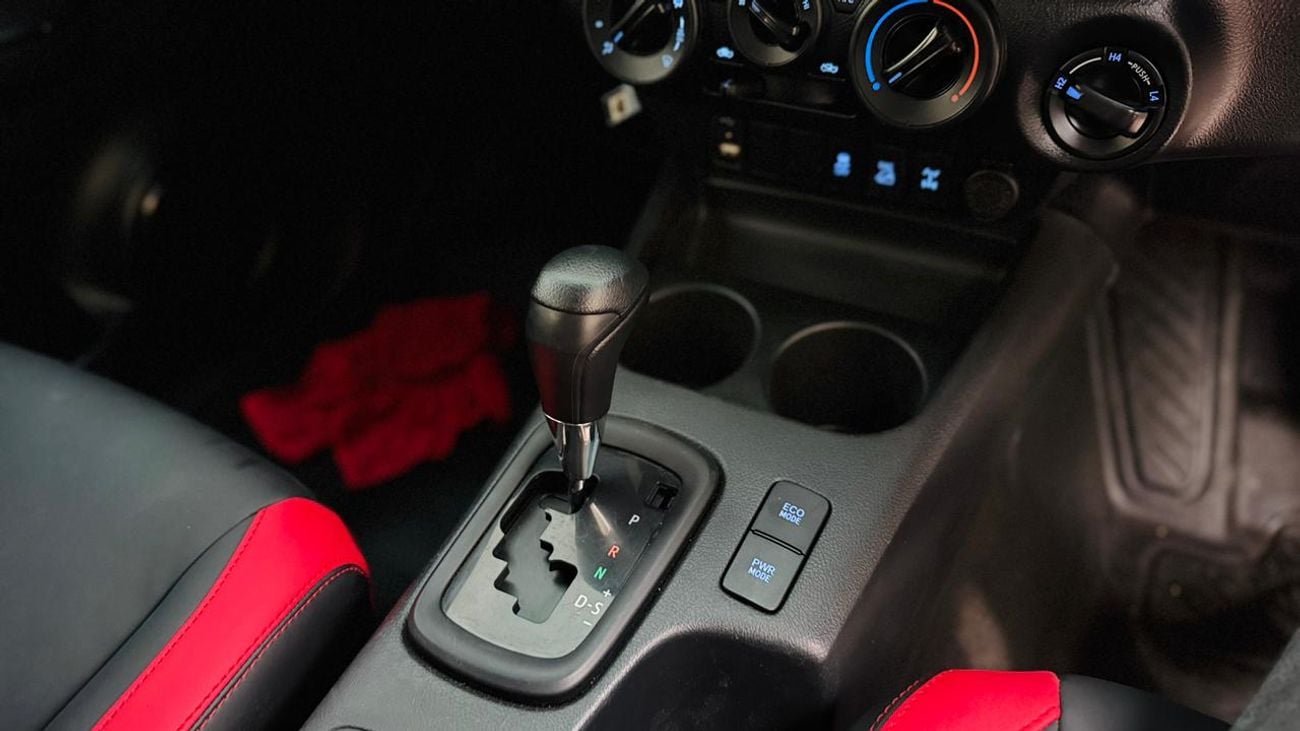 Toyota Hilux 2020 | GR SPORT KIT | DOUBLE CABIN | RHD | 2.8L DIESEL ENGINE | AUTOMATIC TRANSMISSION | 4 X 4 | ROO