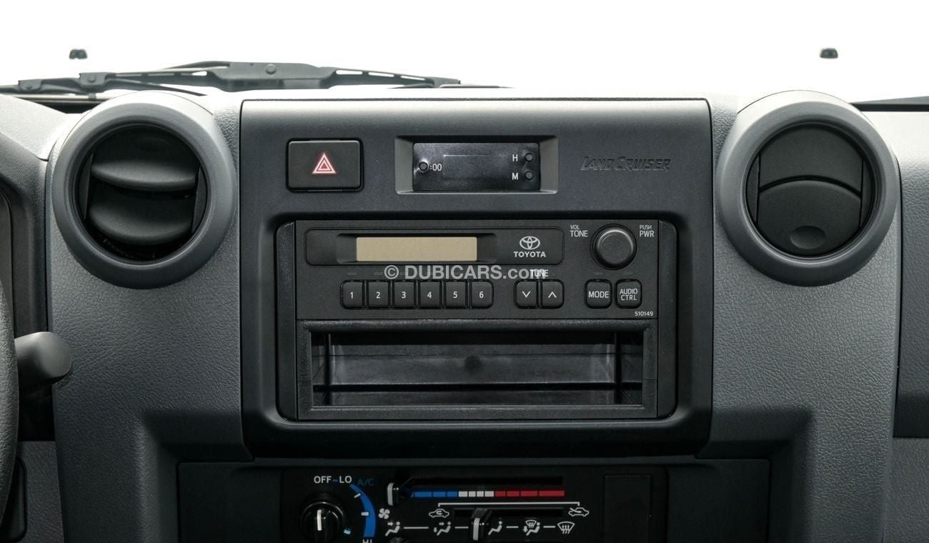 Toyota Land Cruiser Pick Up LC79 DOUBLE CABIN 4.2 DIESEL - STANDARD OPTIONS
